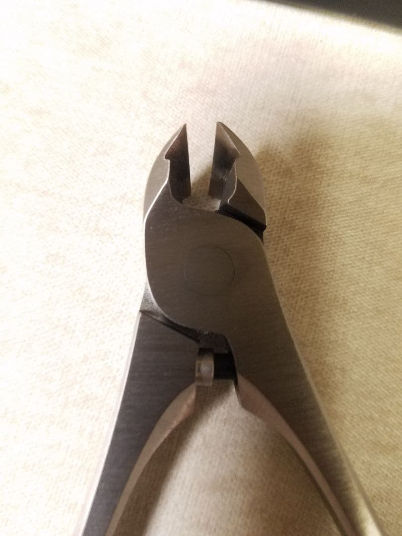 SUWADAつめ切りクラシック新品未使用シルバーS缶ケース付き、最終お値下げです