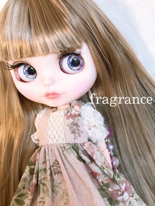 ♡カスタムアイシードール♡  icydoll  白肌　海外ドール