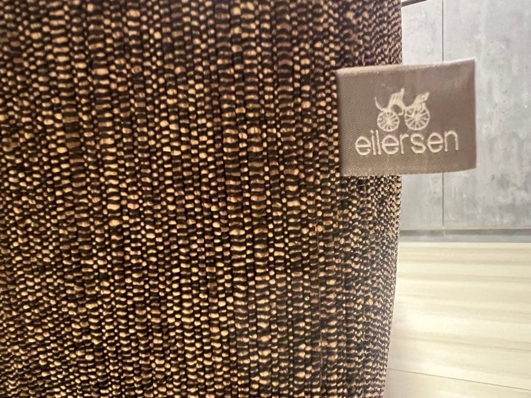 eilersenアイラーセン 2人掛けソファ　オットマン付き