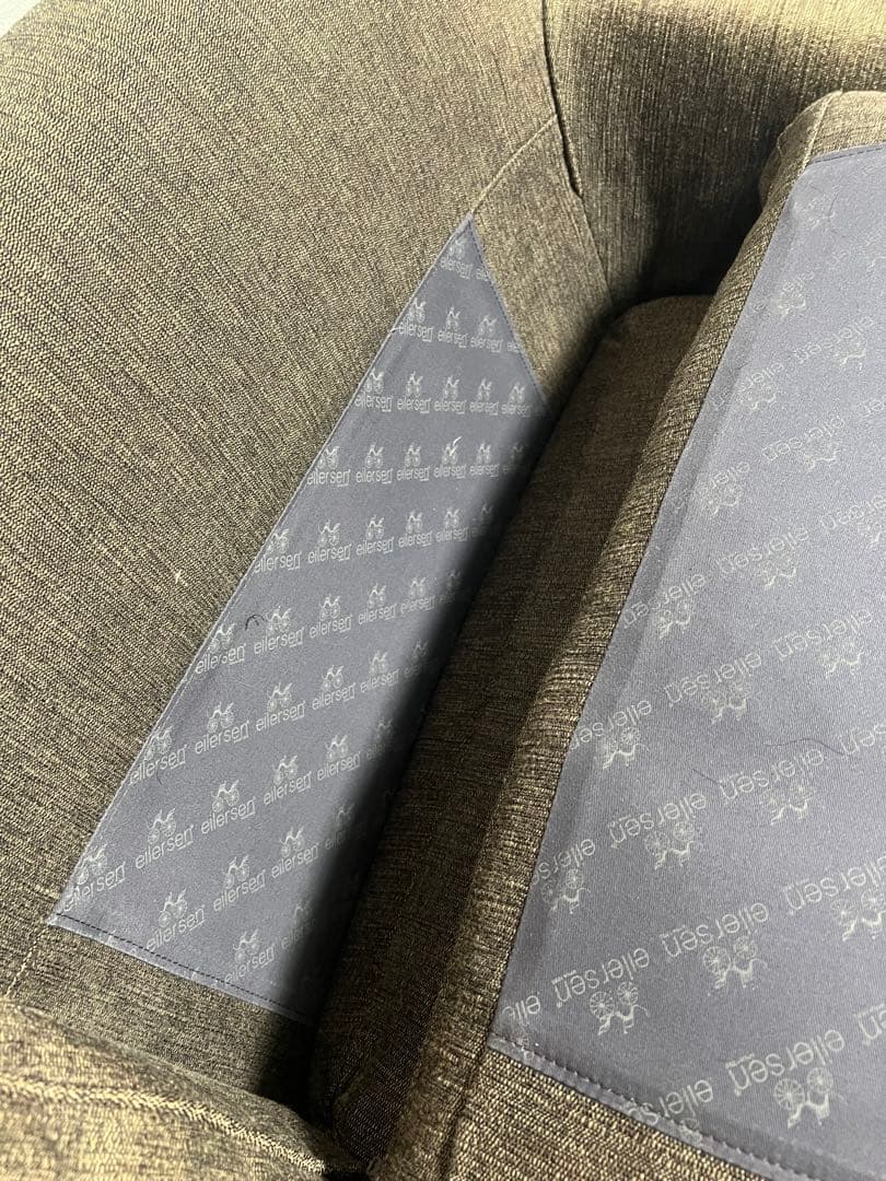 eilersenアイラーセン 2人掛けソファ　オットマン付き