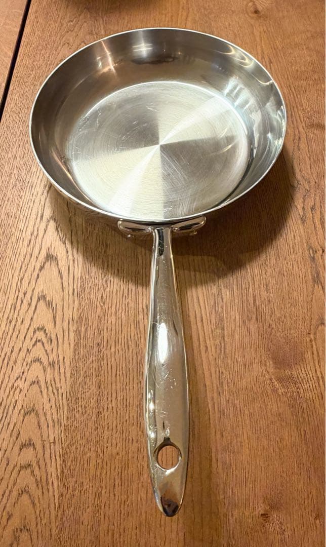 イタリアLAGOSTINA ステンレススチール フライパン 26cm アカデミア