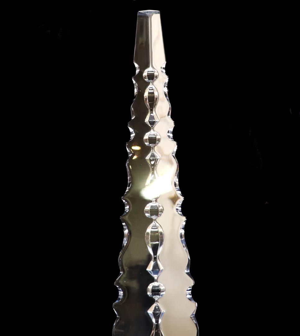 オールド・バカラ 特大作品 稀少 波状カット 三角台座 45.5cm 2.4kg