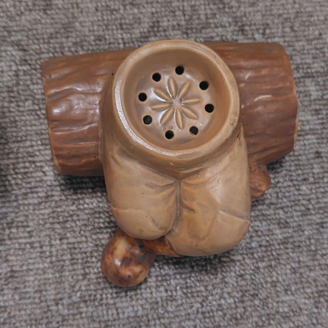 煙出し人形 パイプおじさん 香炉　アンティーク　陶器製 老人の置物 木の切り株