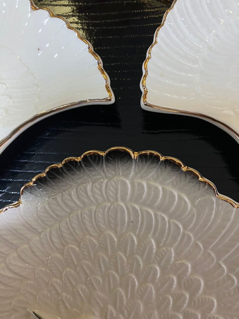 パコ 白い鶴の模様の扇形皿 3枚 鶴皿　鶴型　箸置き各3点セット　お正月