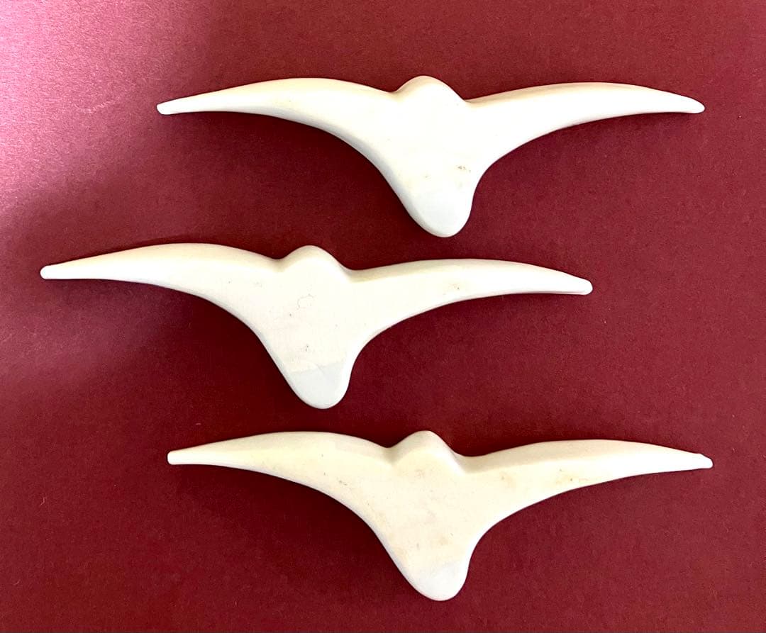 パコ 白い鶴の模様の扇形皿 3枚 鶴皿　鶴型　箸置き各3点セット　お正月