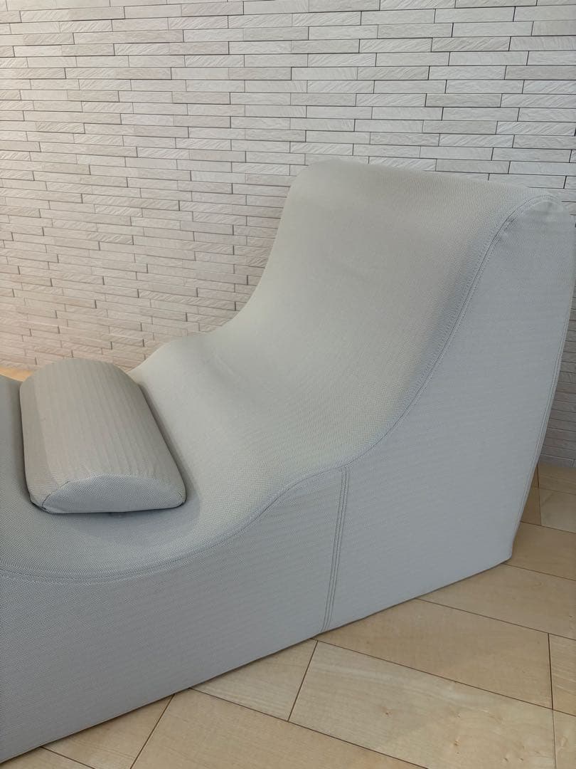 美品　ZINUS ゼログラビティチェア ソファ オートミール　人間工学