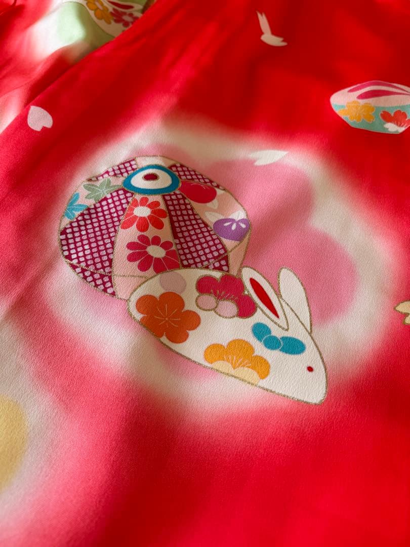 七五三に★正絹手書き友禅　うさぎに紙風船　7歳着物フルセット
