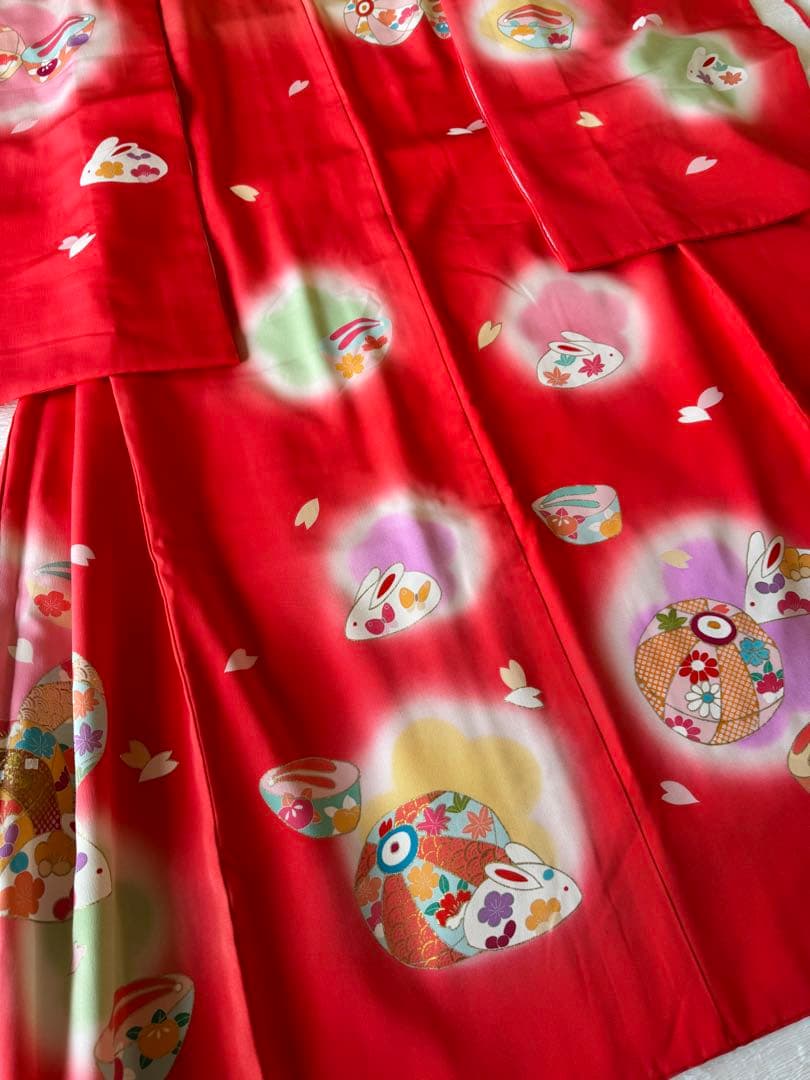 七五三に★正絹手書き友禅　うさぎに紙風船　7歳着物フルセット