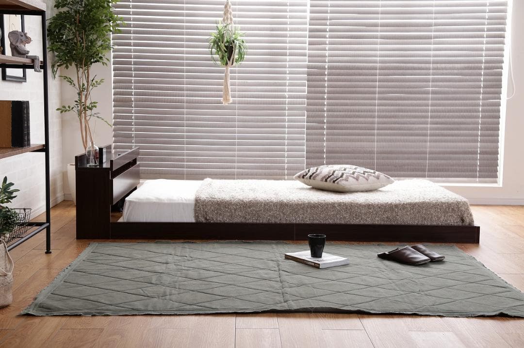 《新品・送料無料》【ダブル】Coroa フロアベッド（マットレス付き）