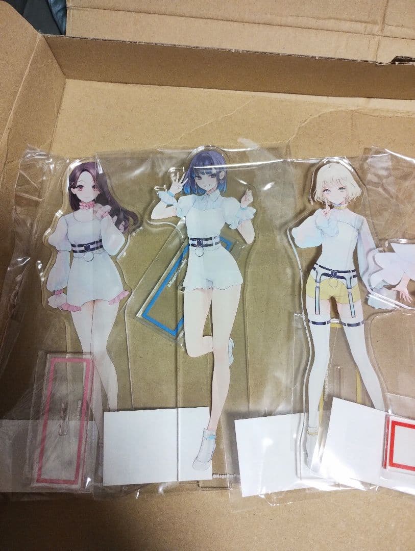 ネガティヴハッピィアクリルスタンド6種