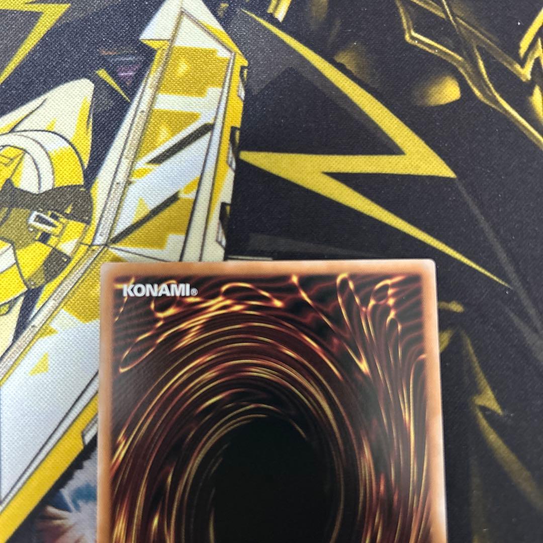 遊戯王【魔術師の弟子-ブラックマジシャンガール】25thシク◇メルカリ