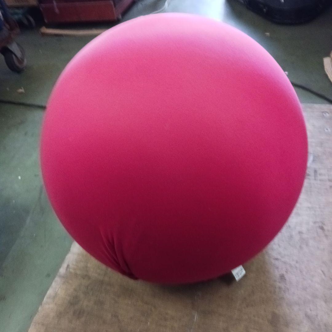 S　バレリ　イタリア　Tatino　タティーノ　スツール　オットマン　Y