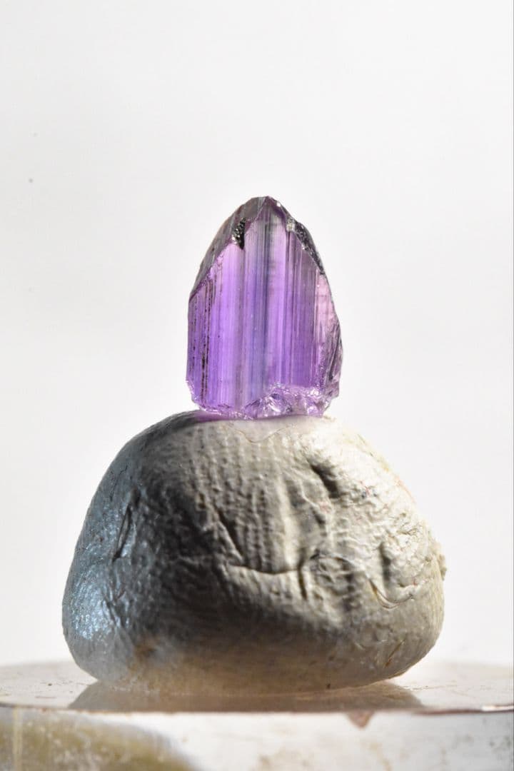 タンザナイト レア色 パープル