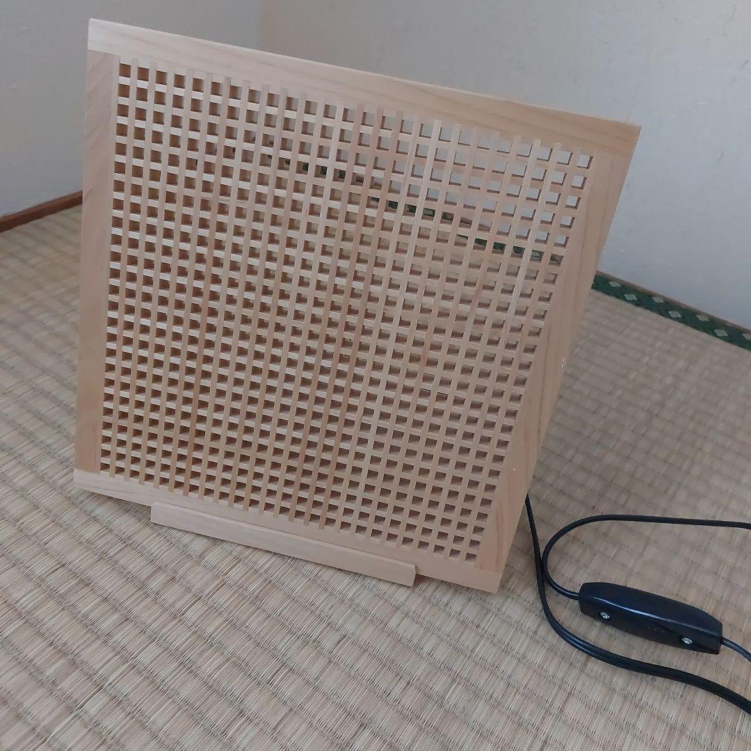 木のあかり　ライト　ランプ　工芸品　手作り　組子　青森ヒバ　インテリア