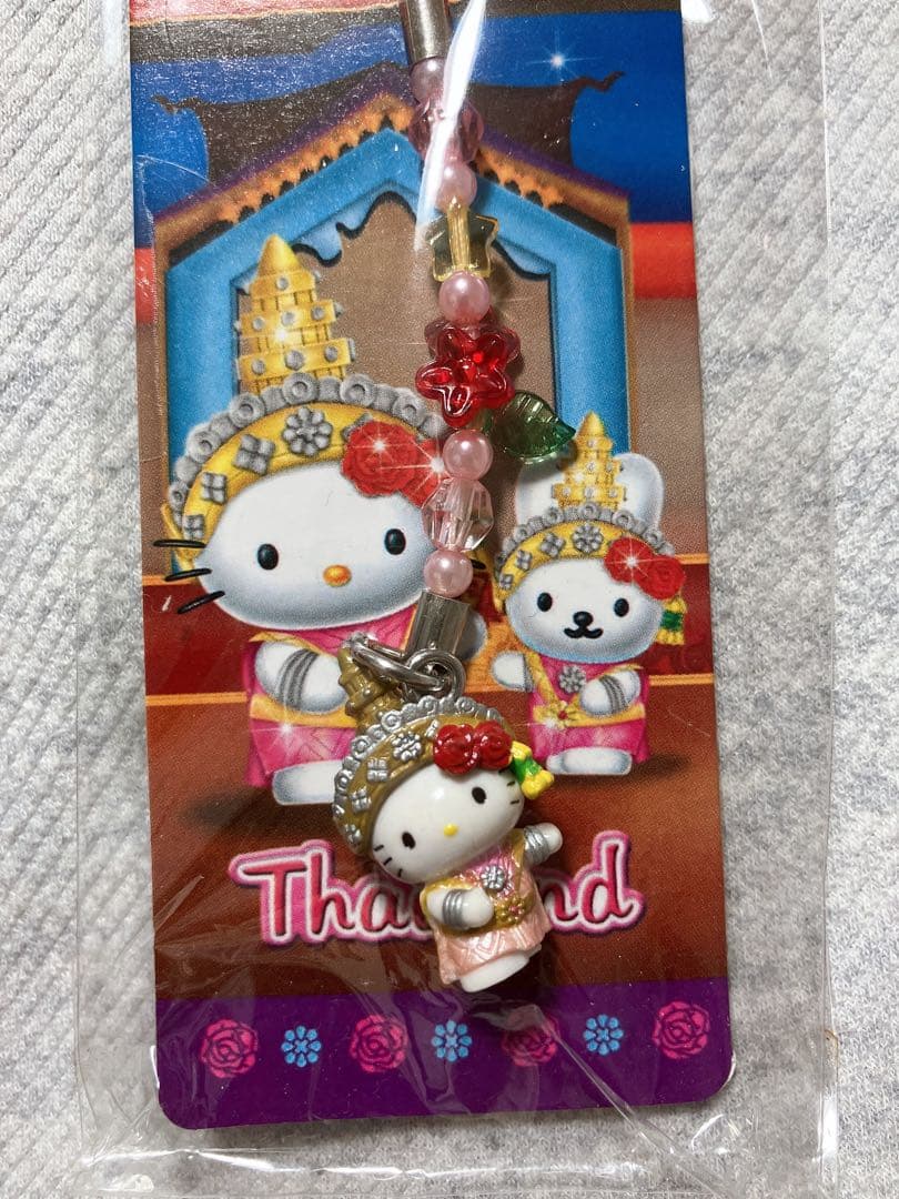 ア*所様 【2008年】ご当地キティ タイ限定 民族衣装