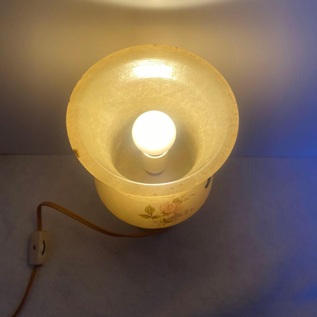 アンティーク　ドマンテーブルランプ　Demain　スペイン製26cm