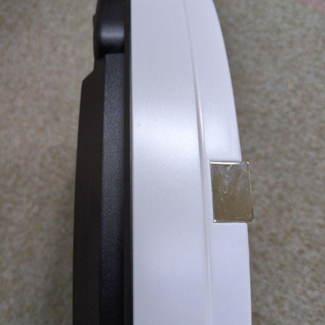 Small World 高音質　からくり電波時計 オーロラサウンド　ホワイト