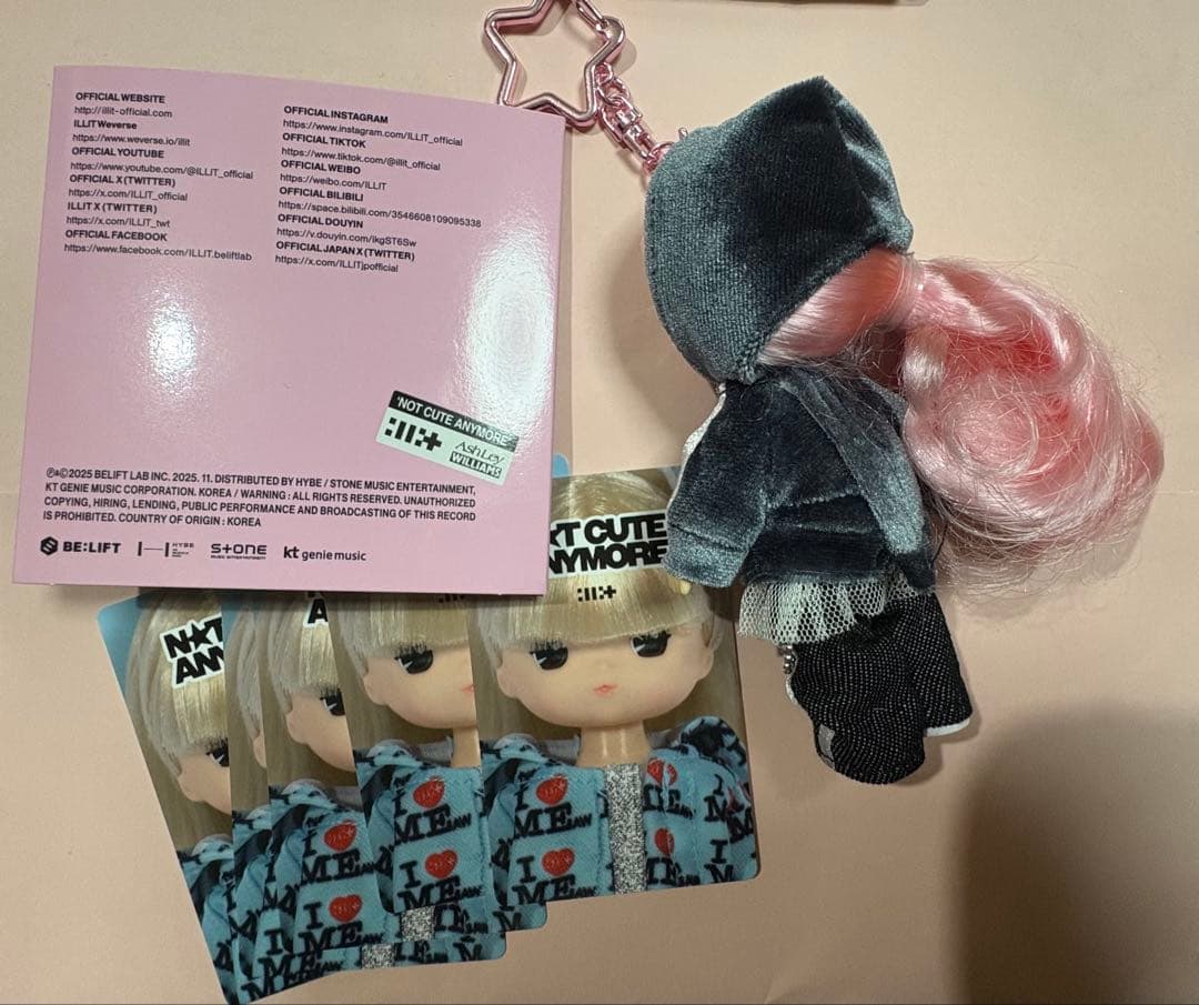 ILLIT】NOT CUTE ANYMORE ドールバージョン - メルカリ