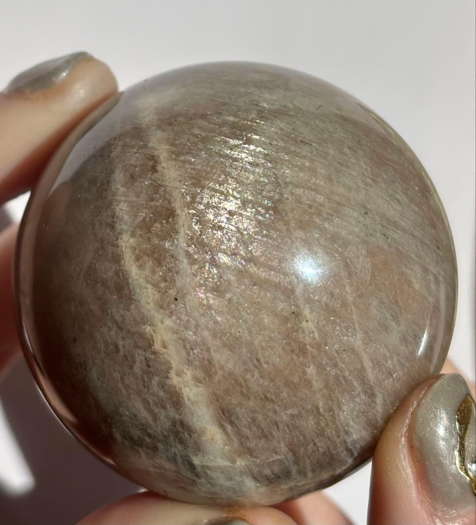 《一点集中ブルーシラー》滲む月光の ブラウンムーンストーン スフィア　丸玉