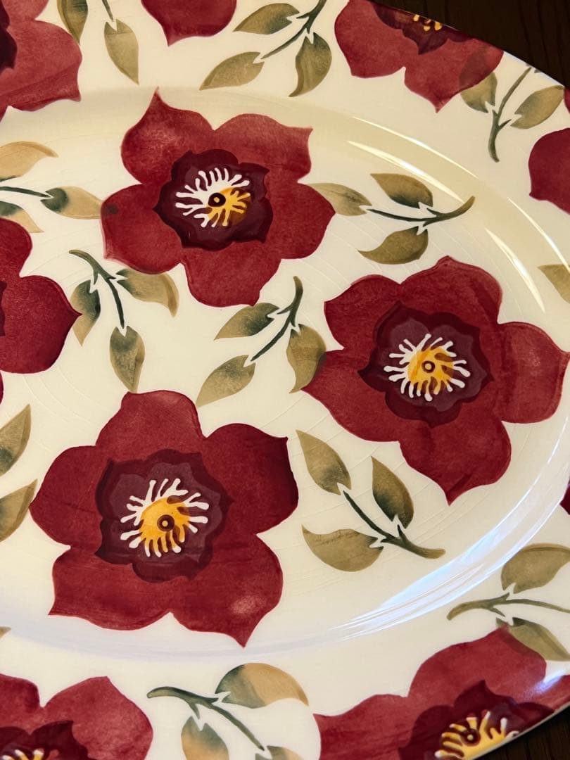 【新品】エマブリッジウォーター　オーバルプラター　クリスマスローズ　盛り皿