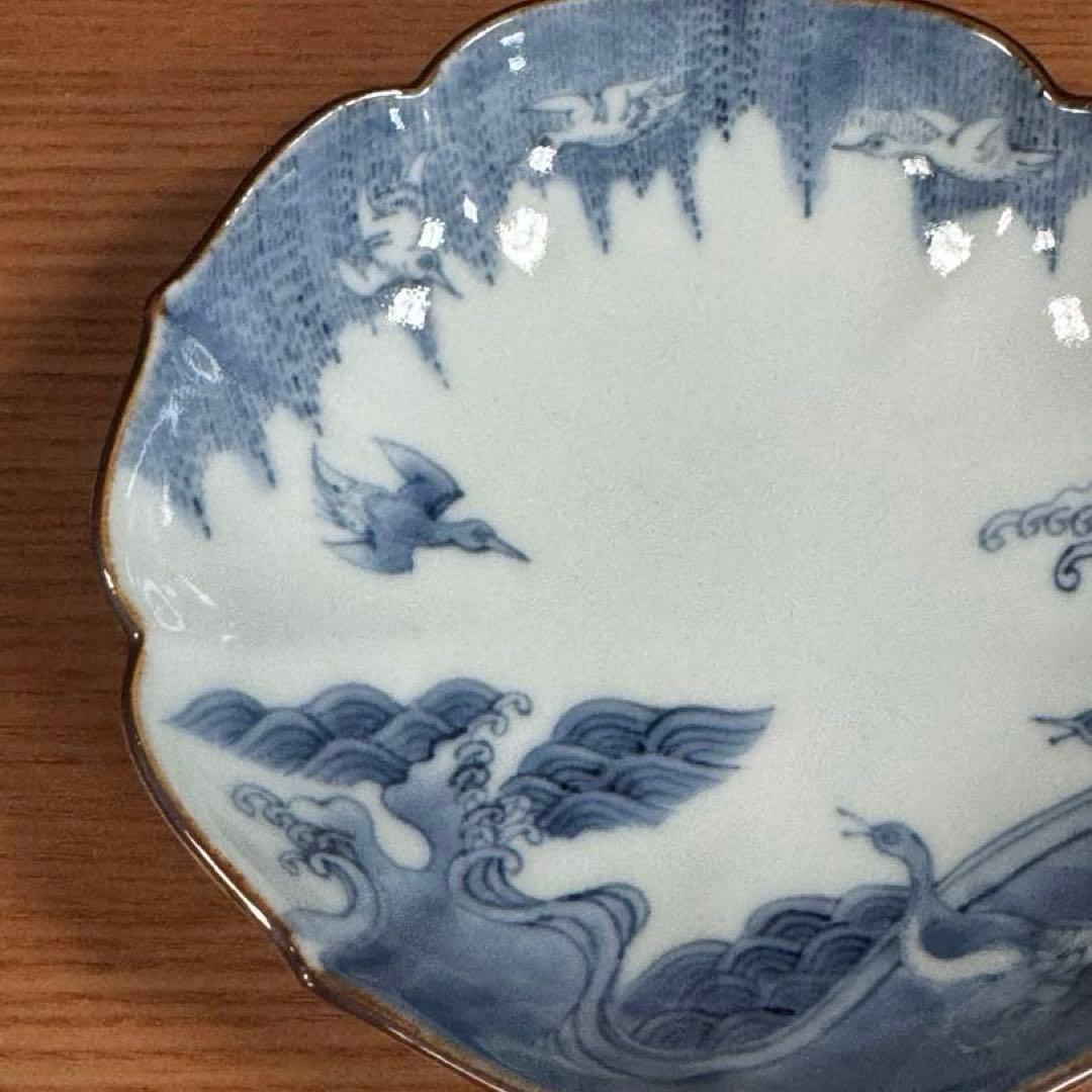 有田焼 李荘窯 渕錆染付獅子唐草文/雨降波鳥文 輪花4寸皿 2枚セット☆