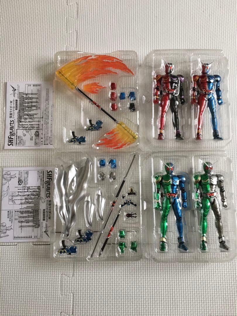 S.H.Figuarts 仮面ライダーW ＋魂ステージ　ガイヤメモリセット