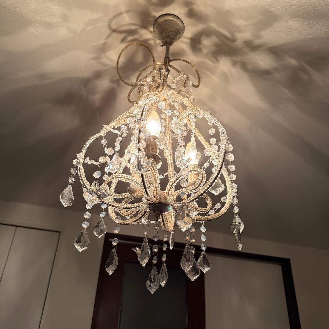 クリスタルシャンデリア 3灯 クラシック　アンティーク