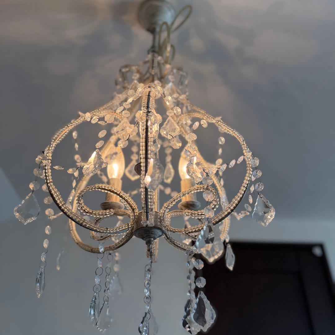 クリスタルシャンデリア 3灯 クラシック　アンティーク