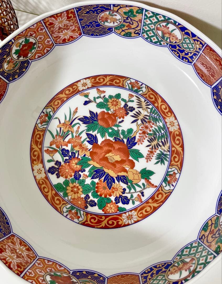 美濃焼 前畑陶器 庫山窯（古田芳彩） 大鉢 金彩 花柄 - メルカリ