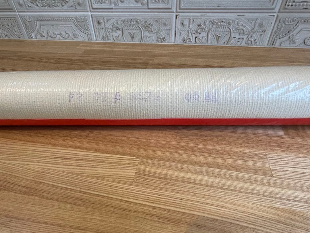 ヴィンテージ　輸入壁紙　未使用　10m　幅約53.5cm　イエローオレンジ系