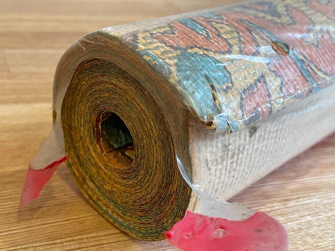 ヴィンテージ　輸入壁紙　未使用　10m　幅約53.5cm　イエローオレンジ系