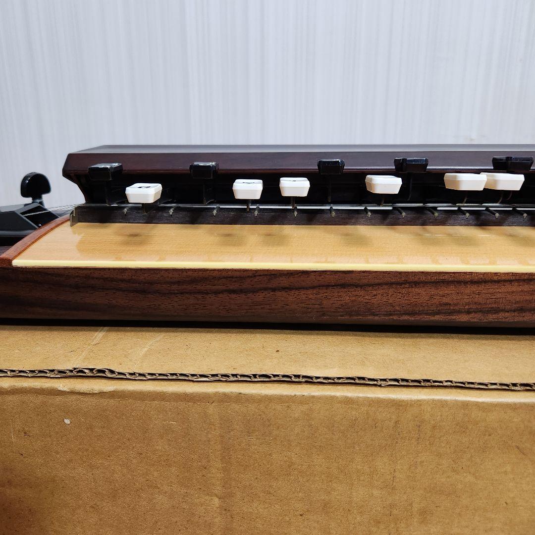 定価12万！廃盤希少】スズキ 最高級 電気大正琴 典雅 - メルカリ