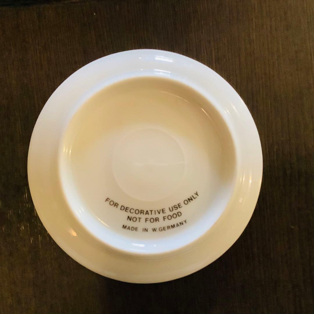 ジョアン・ウォルシュ アングランド プレートJoan walsh anglund