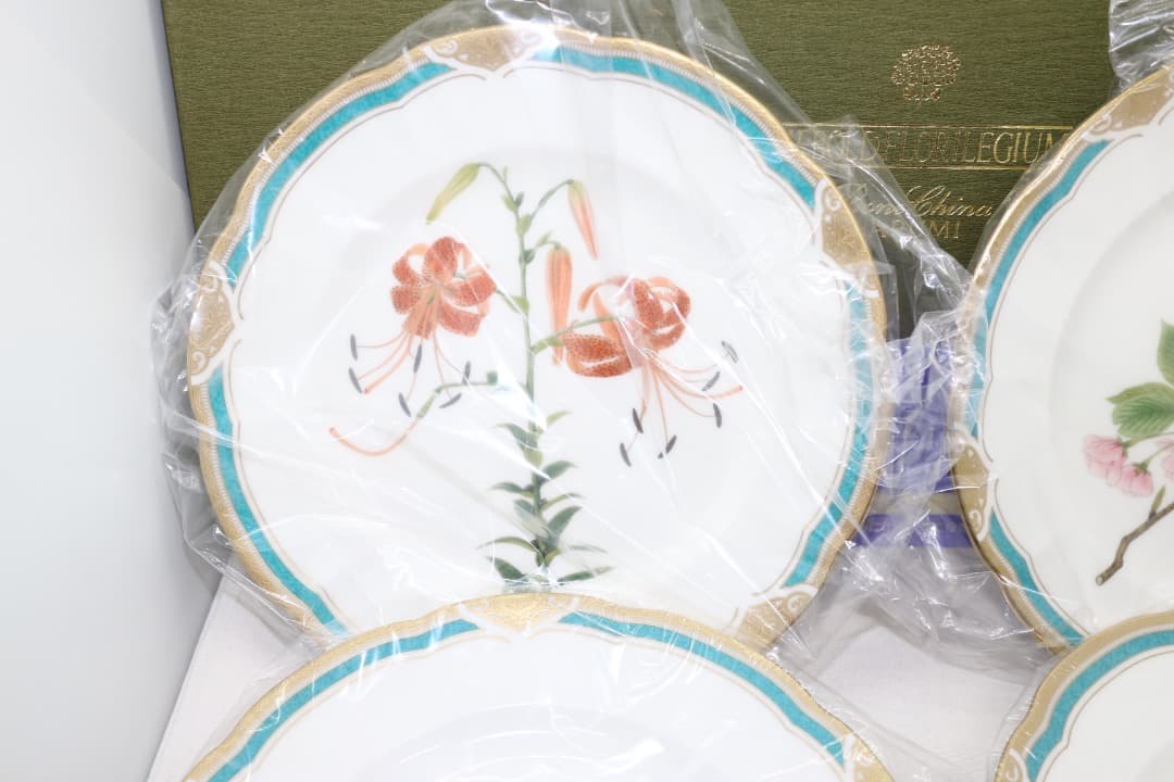 未使用 ナルミ シーボルト フロリレギウム アソート皿 金彩 5枚 元箱有