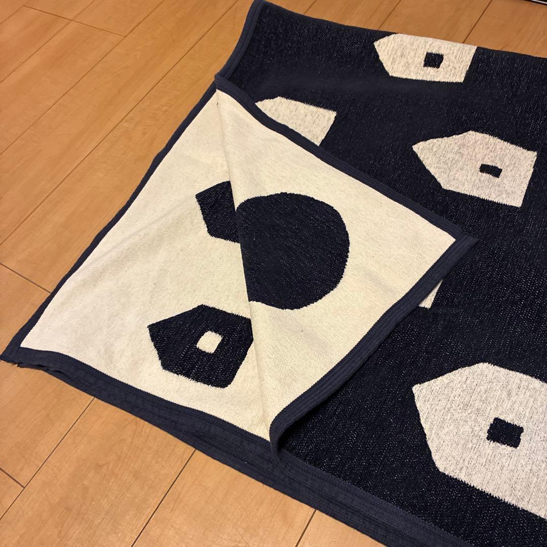 美品　ミナペルホネン　ブランケット