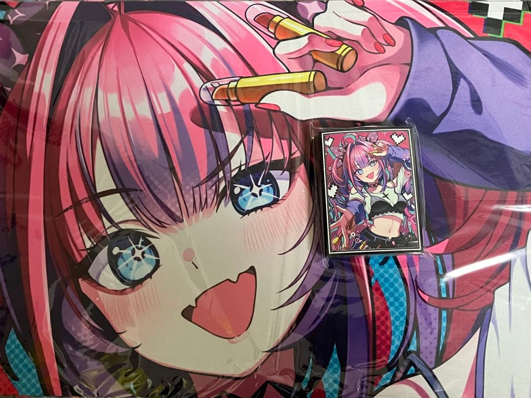 混沌の女神様 ホロライブ スリーブ プレイマット 綺々羅々ヴィヴィ k6