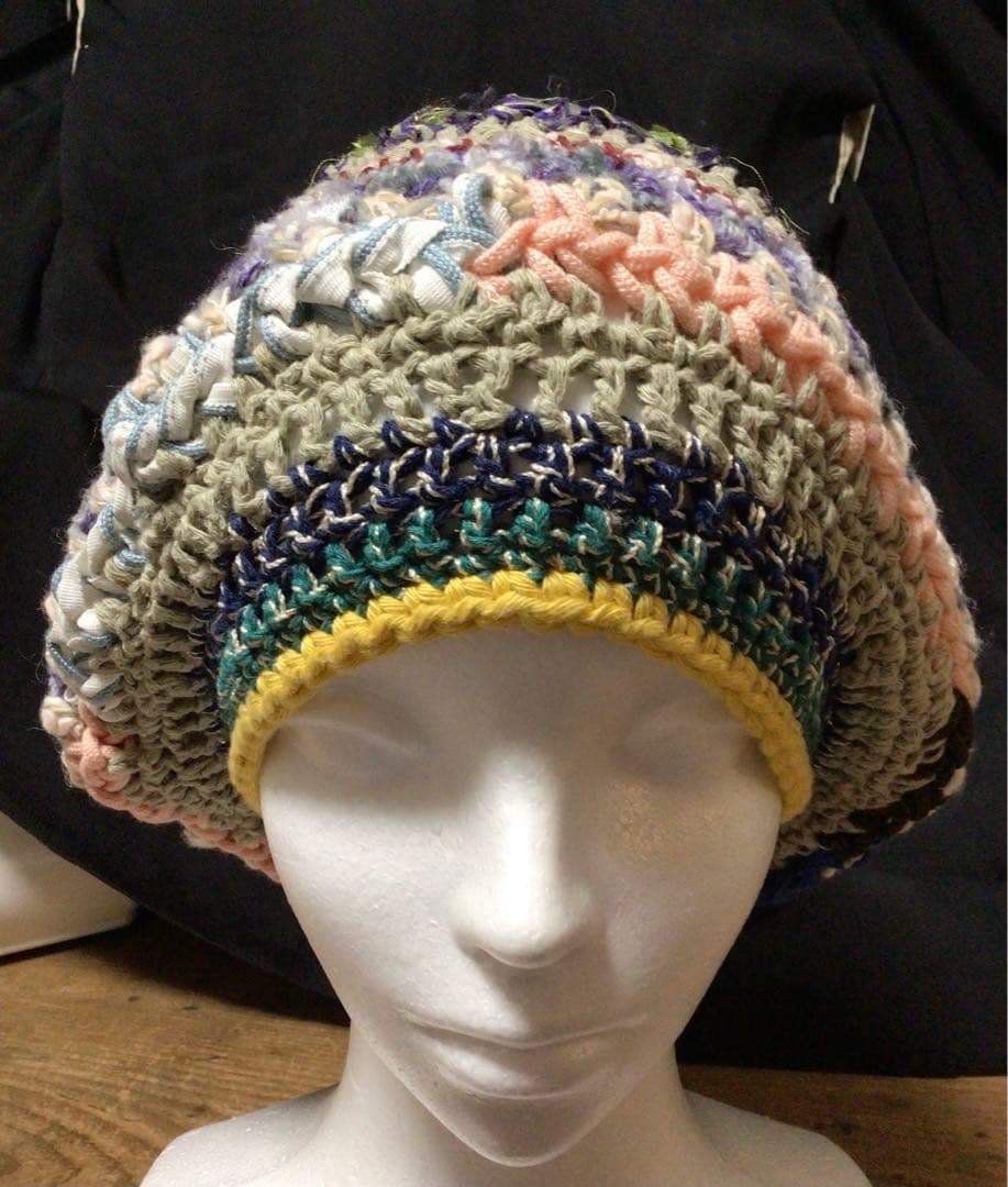 手作りニット帽　ドレッド　ビーニー　ベレー帽　シルクリボン　ブレード