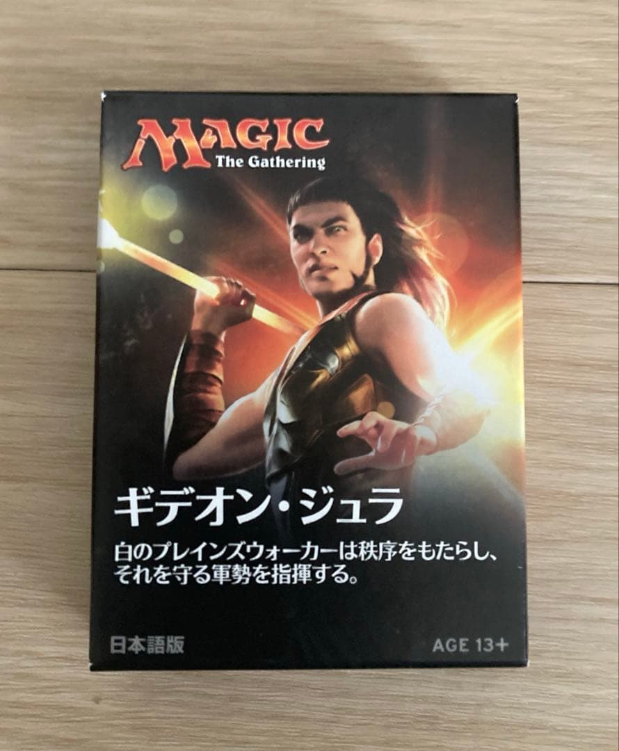 新品・未開封】マジックザギャザリング 内なる灯の目覚め 構築済デッキ
