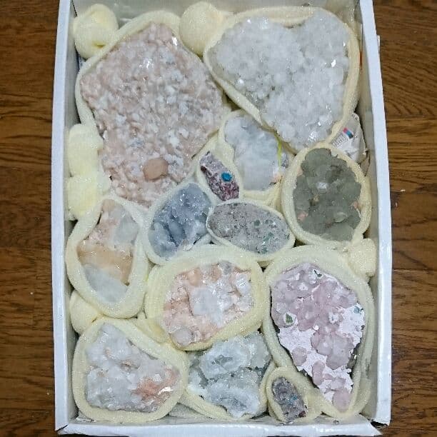 ★本物！原石詰め合わせ★１㎏