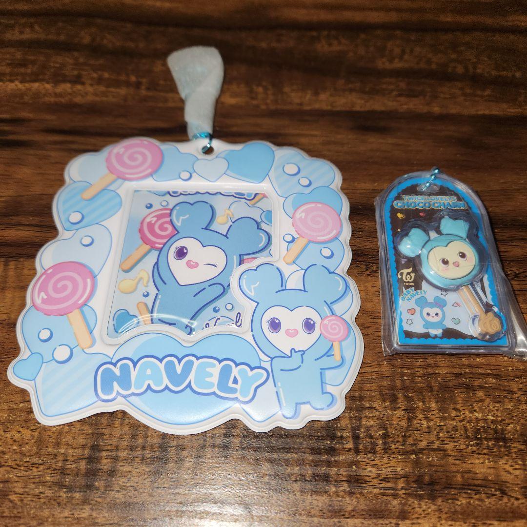 TWICE ナヨン カードホルダー・チャームセット - メルカリ