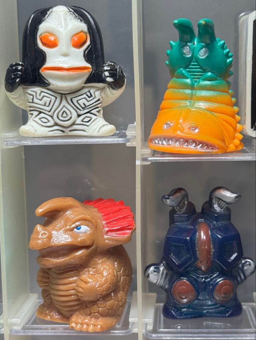 ウルトラ怪獣 指人形 16個 - メルカリ