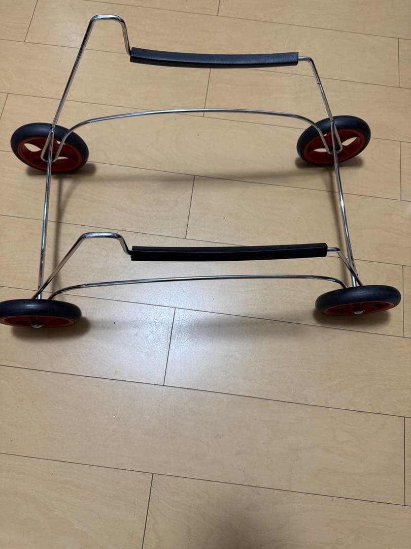 ドイツ製ドリー