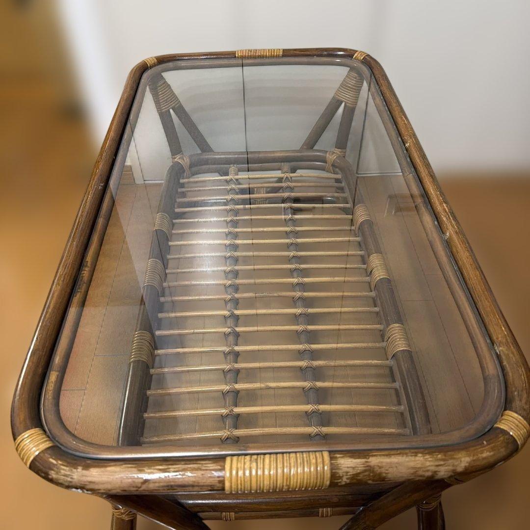 ヴィンテージラタンガラステーブル