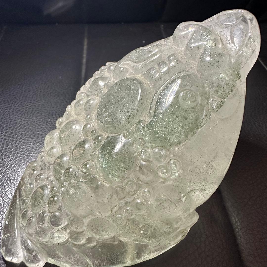 希少❣️天然石 グリーンストロベリークォーツ共生水晶の銭蛙　置物　彫り物D.103