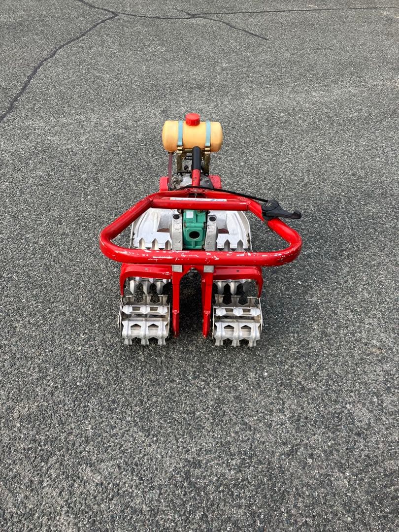 水田エンジン除草機