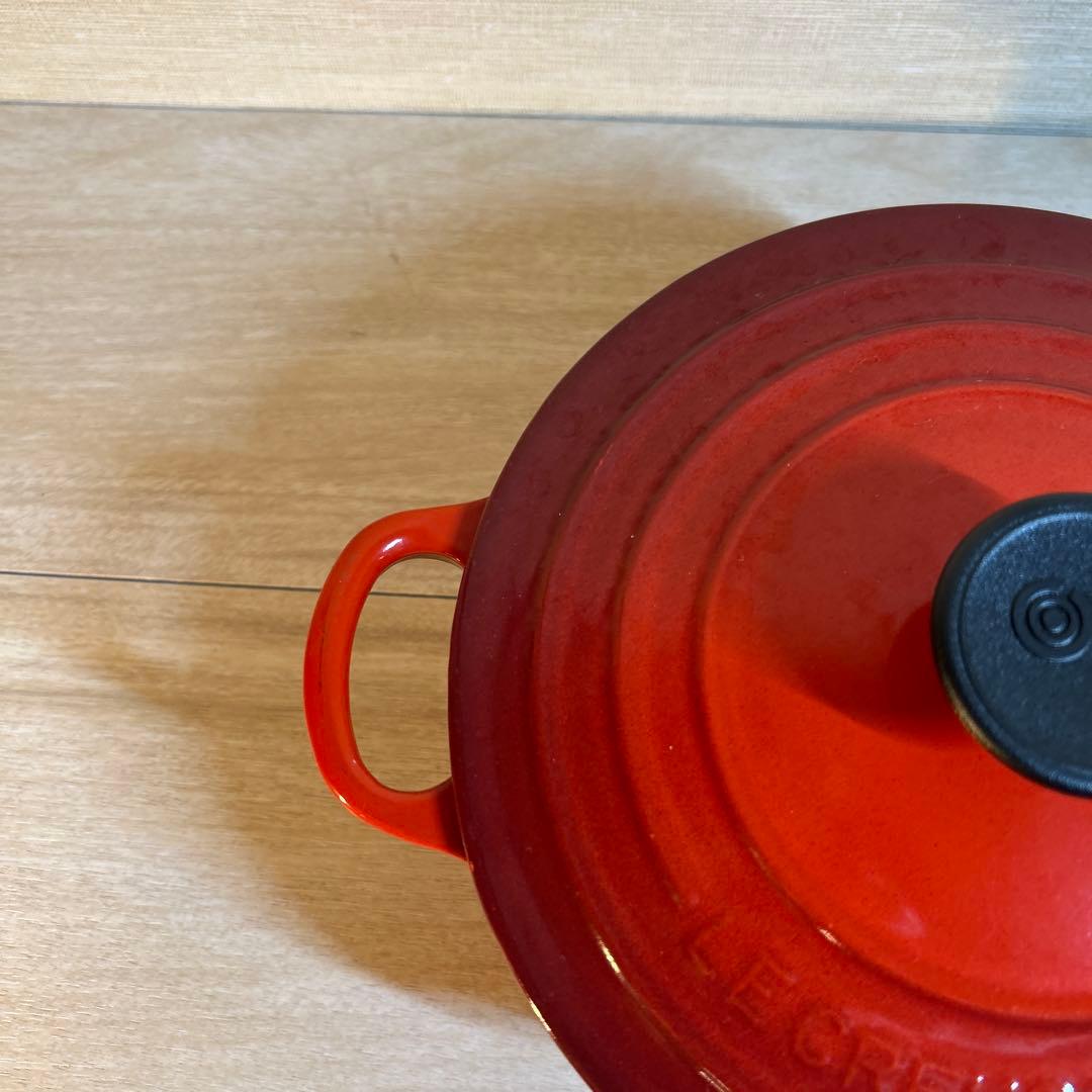 ルクルーゼ　ココットロンド　18cm チェリーレッド　両手鍋　鍋