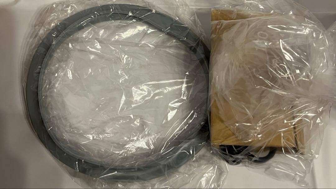 siroca電気圧力鍋おうちシェフSP-2DF231 ホワイト　21年製