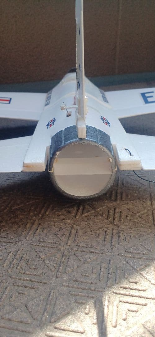 タイヨー F-16 電動ダクテッドファン ラジコン飛行機 開封済み未組立品