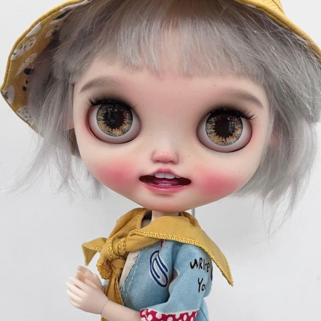 カスタムブライス 人形 笑顔 海外作家様 元気 嬉しい カスタムドール