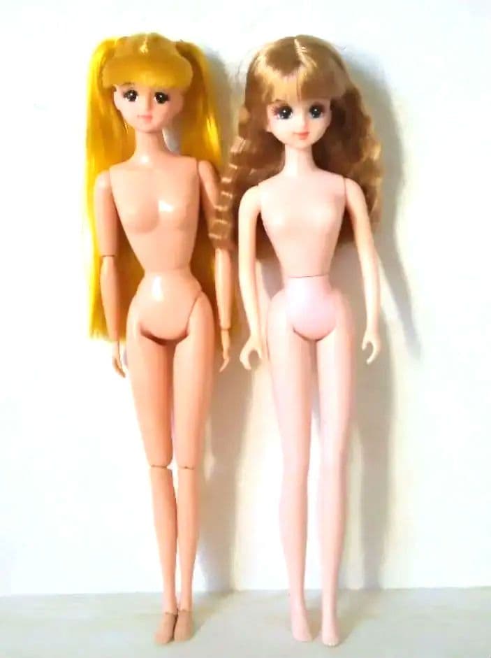 ♥箱無し新品♥ノアドロームエイティーンジェニーイエローツインテール可動ボディー